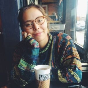 Meet your Posher, Emily
